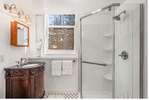 Aspen<br/>Long Term. 4 bed/4bath.