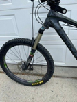 TREK OCVL Mountain Bike<br/>TREK Mountain Bike 9.8 Carbon
