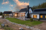 Breckenridge<br/>6 BD | 7 BA | 6669 SF. | MLS# S1056714