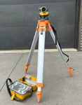 Topcon Automatic Level<br/>Topcon Automatic Level with Tripod and Leveling Rod