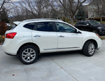 Nissan Rogue SV  2012