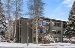 Aspen<br/>Top-Floor Aspen Studio – Walk Everywhere!