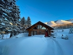 Basalt co<br/>Log cabin in Ruedi