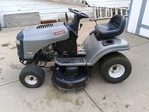 Lawn Tractor Craftsman 42" Mower