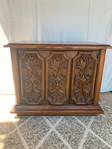 Side table<br/>Broyhill Side Table