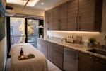 Aspen<br/>ASPEN TREATMENT ROOM AVAILABLE NOW