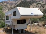 2000 LANCE TRUCK CAMPER