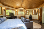 Paonia<br/>Two Thriving AirBnB Retreats in Paonia