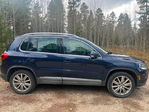 Volkswagon Tiguan S 2.0L 4 cylinder 2012