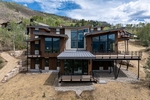 Silverthorne<br/>4 Bed + Office | 6 Bath | 4,797 SF | 3-Car Garage