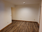 Eagle<br/>Beautiful 2 bedroom/1 bath lock-off with private entrance, private fenced yard, private laundry and off-street parking.