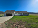 Glenwood Springs<br/>Quiet Country Home