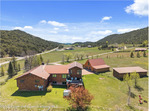 Carbondale<br/>A Quiet Five-Acre Retreat Near Carbondale