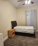 GLENWOOD SPRINGSG<br/>Single-Occupancy Room with shared bathroom