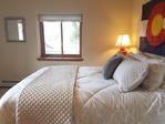 Eagle<br/>Beautiful 2 bedroom/1 bath lock-off with private entrance, private fenced yard, private laundry and off-street parking.