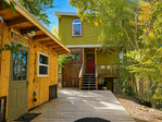 Paonia<br/>Two Thriving AirBnB Retreats in Paonia