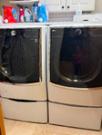 Washer/Dryer<br/>LG Washer/Dryer: