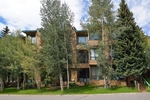 VAIL<br/>Ski pad rental