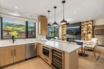 Avon<br/>2 BD | 2 BA | 1,011 SF | Beaver Creek-Facing